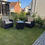Tiny House Am Dillich - Schwimmteich - Klimaanlage - Hunde Willkommen - Eigener Garten * Borken (Hessen)