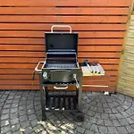 Tiny House Am Dillich - Schwimmteich - Klimaanlage - Hunde Willkommen - Eigener Garten * Borken (Hessen)