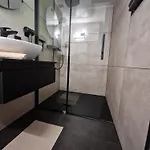 Feriehus Tiny House Am Dillich - Schwimmteich - Klimaanlage - Hunde Willkommen - Eigener Garten *
