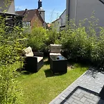 Tiny House Am Dillich - Schwimmteich - Klimaanlage - Hunde Willkommen - Eigener Garten * Borken (Hessen)