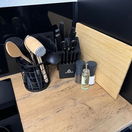 Tiny House Am Dillich - Hunde Willkommen - Eigener Eingezaeunter Garten - Ruhige Lage - Klima 펜션 *