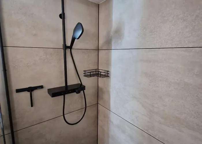 Tiny House Am Dillich - Hunde Willkommen - Eigener Eingezaeunter Garten - Ruhige Lage - Klima Borken